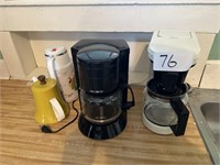 2 Coffee Pots & Coffee Dispensers