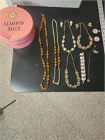 Costume jewelry lot