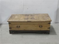 49"x 24"x 17.5" Coffee Table Chest See Info