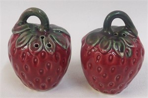 Vintage Realistic Strawberries