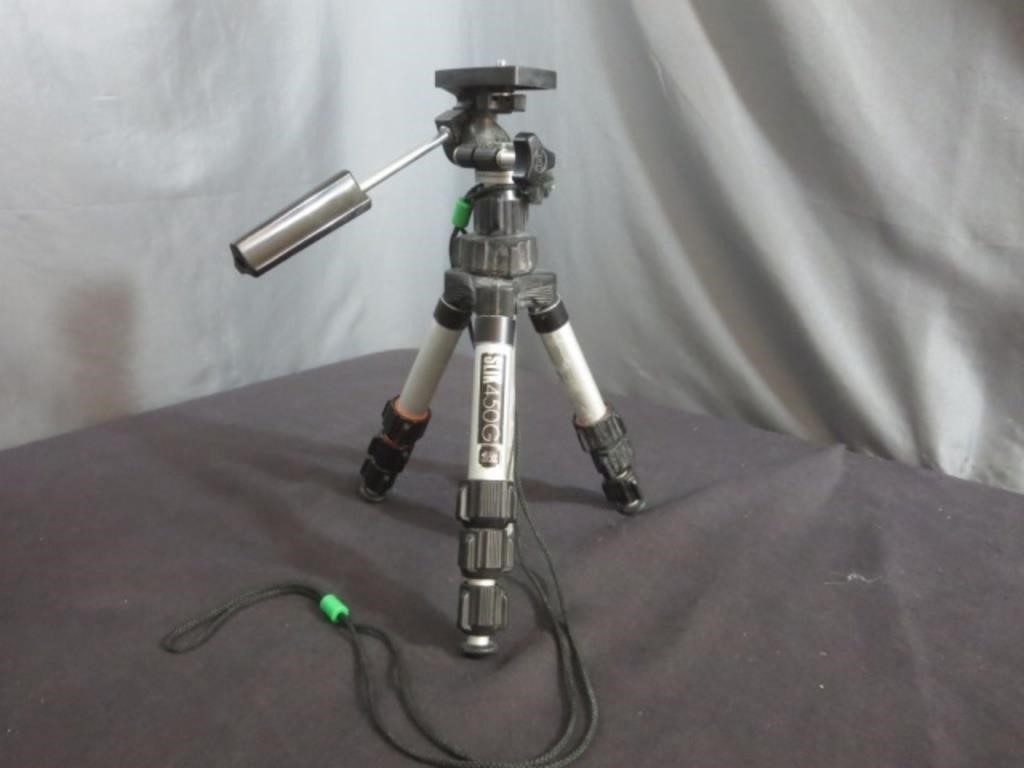 Slik 450G Portable Camera Tripod , Height 12"-36"