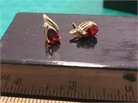 10K Gold Earrings With Stones No Backs