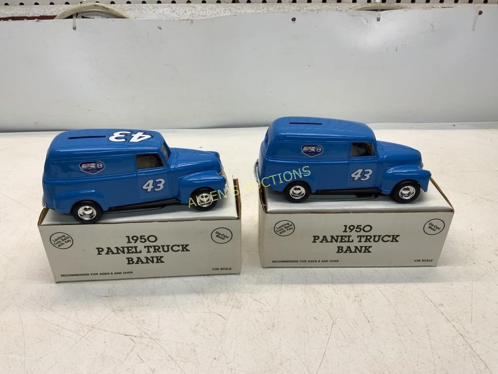 2METAL 1950 PANEL TRUCK BANKS