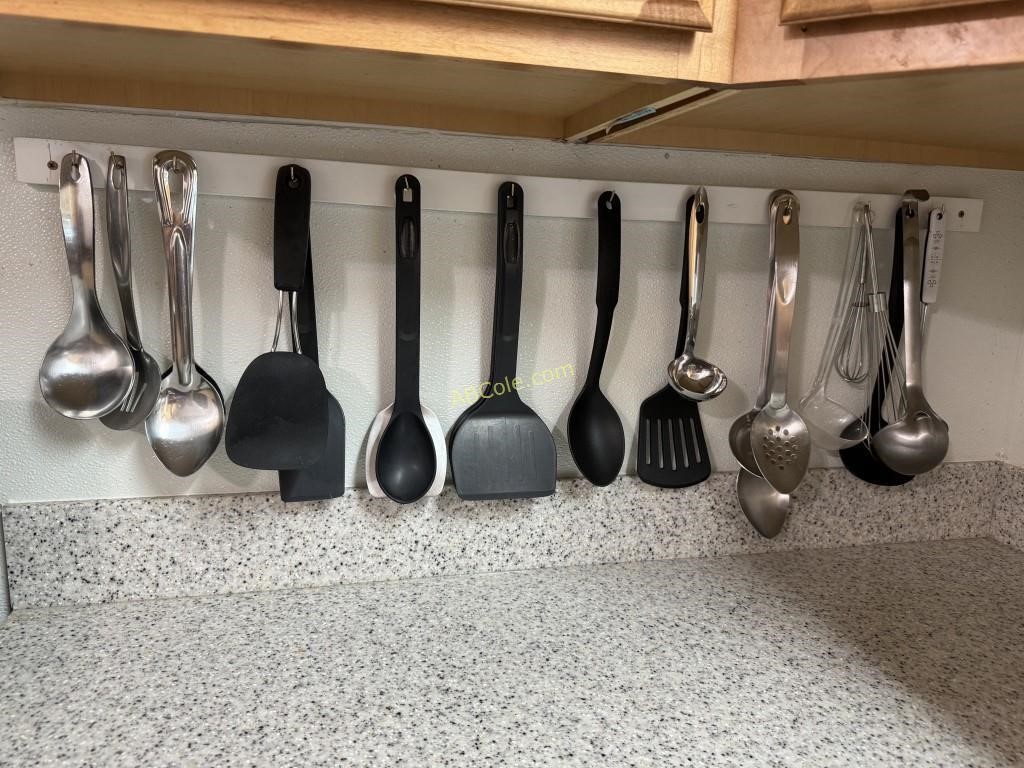 24pc Kitchen utensil set- Combination of