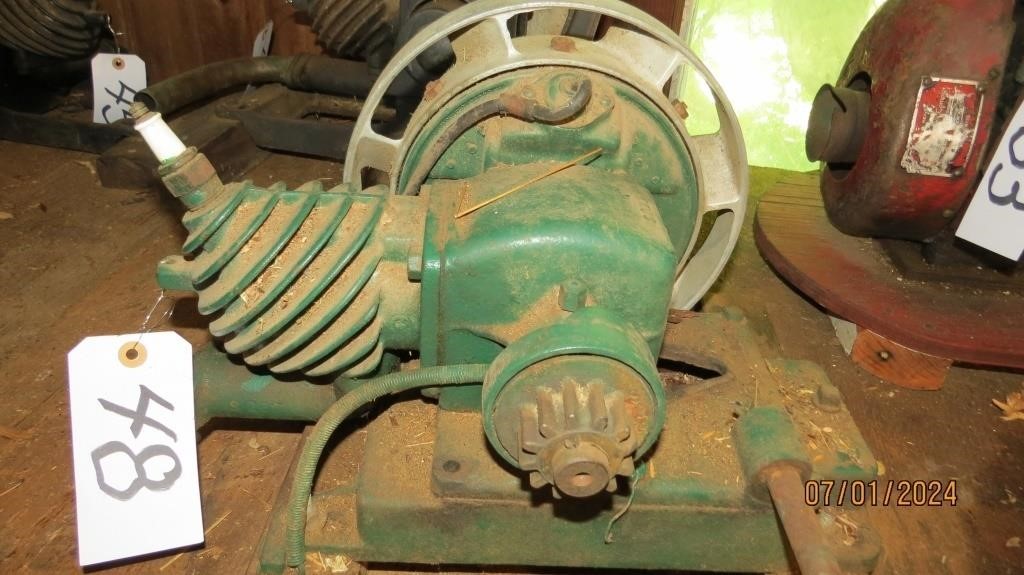 Vintage Maytag-kickstart Motor