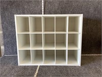 3x15 Compartment White Cubby