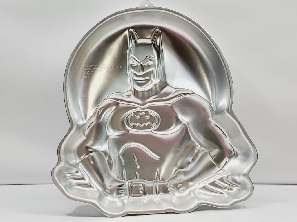 Batman  1989 Wilton Cake Pan