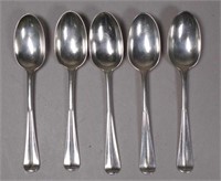 Set five Edwardian sterling silver dessert spoons