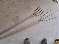 2 forks