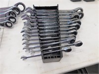 RATCHET WRENCHES STAND/METRIC