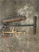 FENCING LOT. pounder,stretcher, pliers,PHD