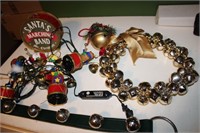 Santas marching band, bell wreath, bells