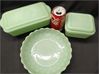 Jade-ite lot, 2 refrigerator dishes with lids and