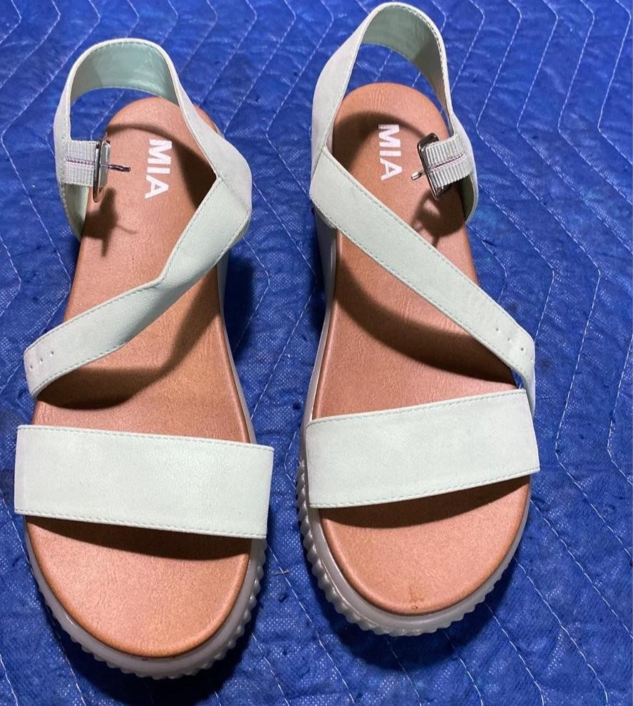 MIA Abella Platform Sandals Size 8 1/2