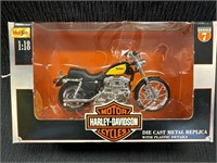 Maisto 1:18 Harley-Davidson Motorcycle