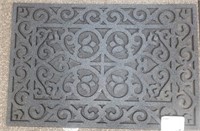 Floral Scroll 24 in. x 36 in. Door Mat