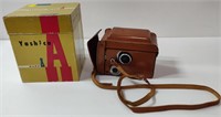 Yashica "A" In Box Tlr In Original Case