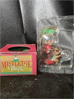 VTG Gumball Mouse Mistletoe Magic