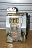 5 CENT ANTIQUE MILLS SLOT MACHINE ! HARD TO FIND !