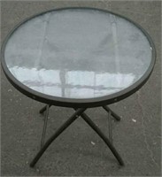 18" Round Folding Outdoor Table