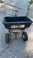 Agri-fab seeder  local pick up only No shipping
