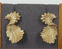 14k Gold Twisted Leaf Earrings