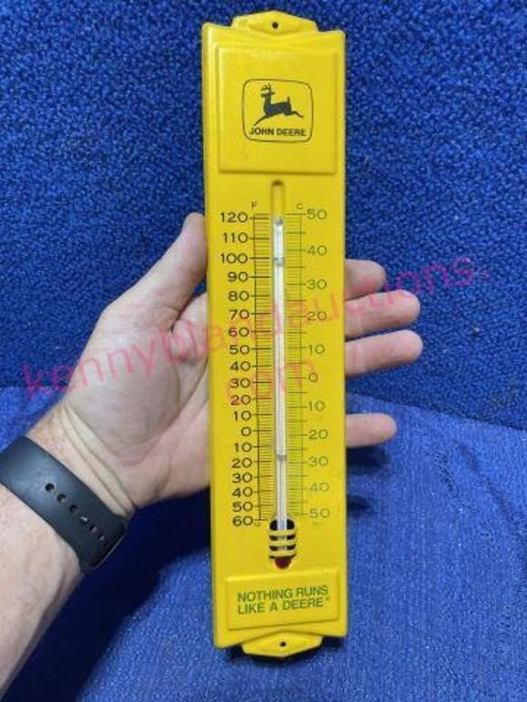 Vtg "John Deere" 12in thermometer (metal)