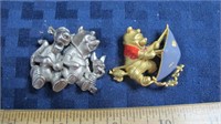 2pcs. - Disney's Winnie the Pooh brooches