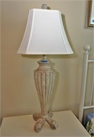 Table lamp