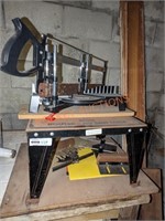 Hand Miter saw with attached base