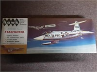 US AIR FORCE STARFIGHTER VINTAGE MODEL PLANE