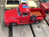 ‘56 Metal Ford F100-Detailed!