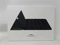 Ipad Smart Keyboard * Open Box