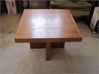 F9 - Porter/Hillstead End Table