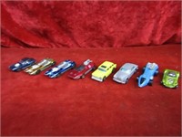 (8)Red line Hot wheels. Diecast cars.