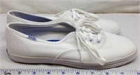 F4) NEW SIZE 7 WOMENS KEDS SHOES
