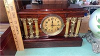 Vintage seth Thomas mantle clock with gold cherub