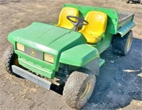 JD Gator, 48V electric, 4x2, 3 year old batteries