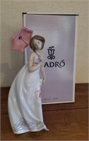 Lladro figurine Afternoon Promenade   07636