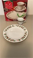 16 Piece Noel By China Pearl Holiday Set
