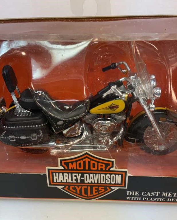 Harley Davidson diecast metal replica