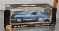 Maisto 1965 Corvette diecast, 1:18