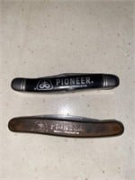 Pioneer pocket knives