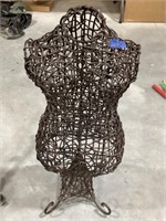 Wicker mannequin-13 x 32