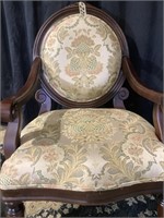 Richly Upholstered Elegant Oversized accent Chair