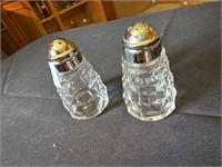 Fostoria salt & pepper shakers - glassware