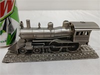 Danbury Mint Pewter Train w tracks, #999