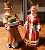 Man and Wife w/ Presents Figures