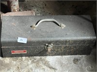 METAL TOOLBOX WITH CONTENTS