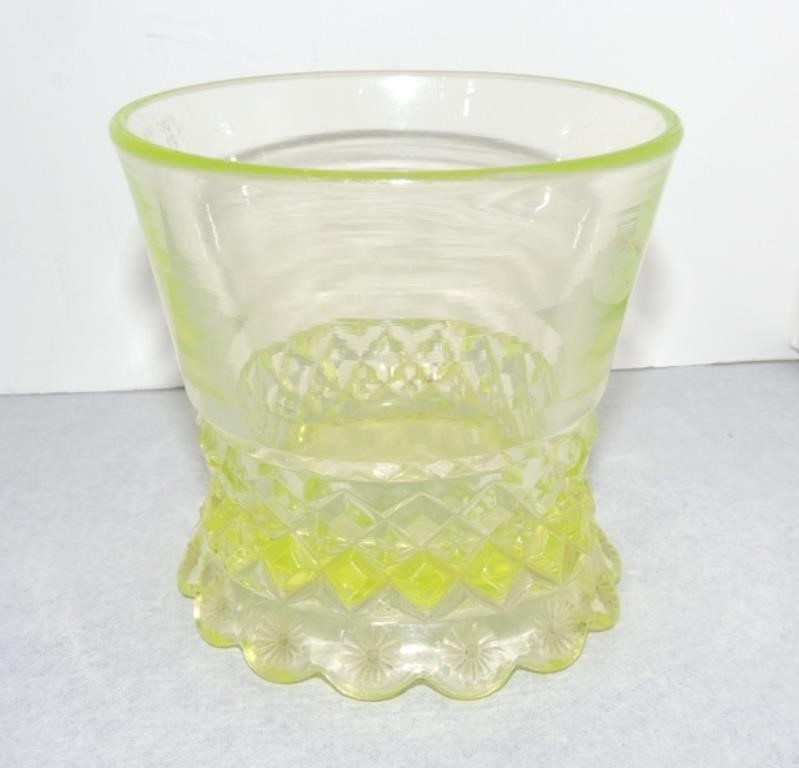 Vaseline glass EAPG spooner, 4"